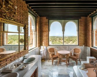 Finca La Bobadilla - The Leading Hotels of the World - Loja - Balcony