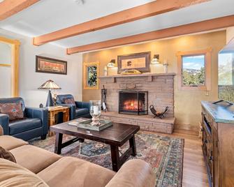 Vista of Lake Estes by Estes Park Homes home - Estes Park - Wohnzimmer