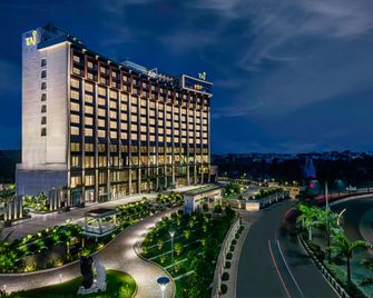 Taj Lakefront Bhopal - Bhopal - Building
