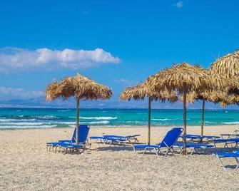 Alexander House - Agia Pelagia - Beach