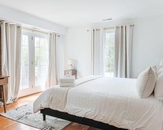 Orlesa Farms - Staunton - Bedroom