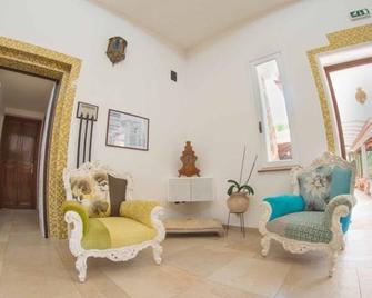 Cupola Bianca Resort - Lampedusa - Sala de estar