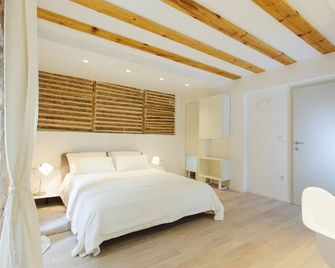 Grgur Ninski Rooms - Split - Bedroom