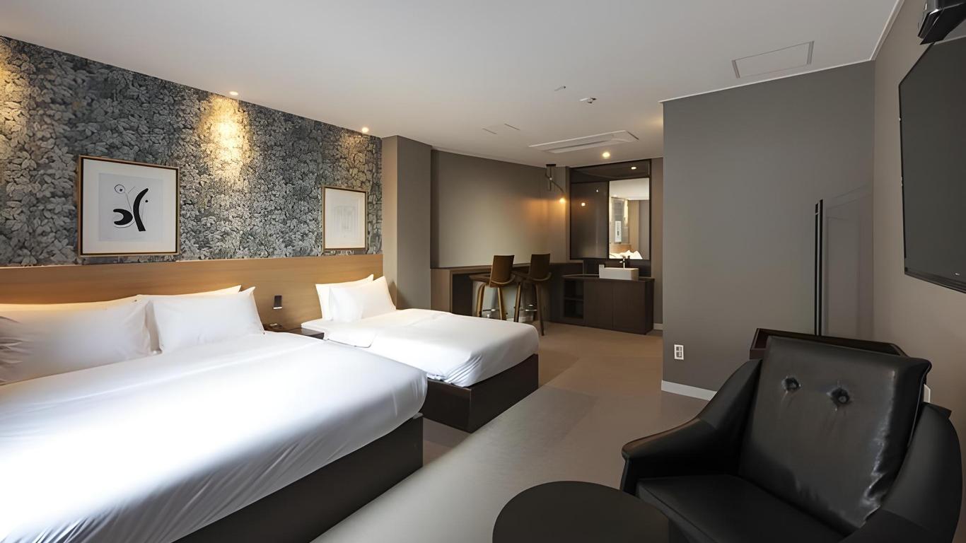 No 25 Signature Hotel Daecheong