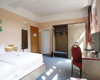 Hotel Reutterhaus - Gardelegen - Camera da letto