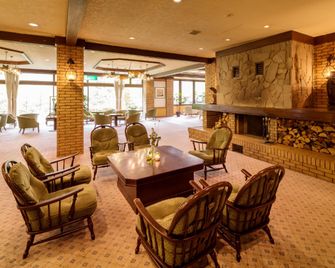 Hotel Hotaka - Takayama - Lobby