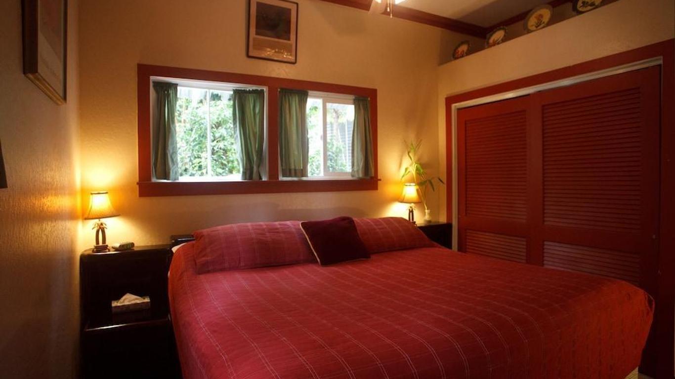 Lokahi Lodge