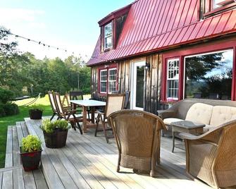 3 Bed Cabin - On Nek Biking And Vast Trails, Hot Tub Optional - East Burke