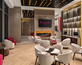 Ramada by Wyndham Zalau - Zalau - Area lounge