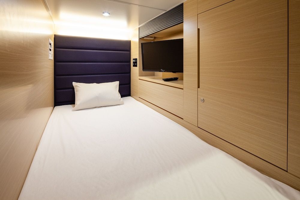 Y's Cabin&hotel Naha Kokusai Street