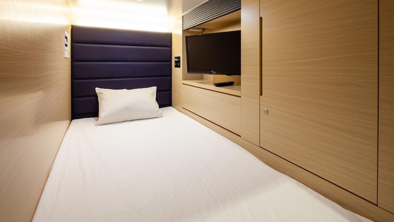 Y's Cabin&hotel Naha Kokusai Street