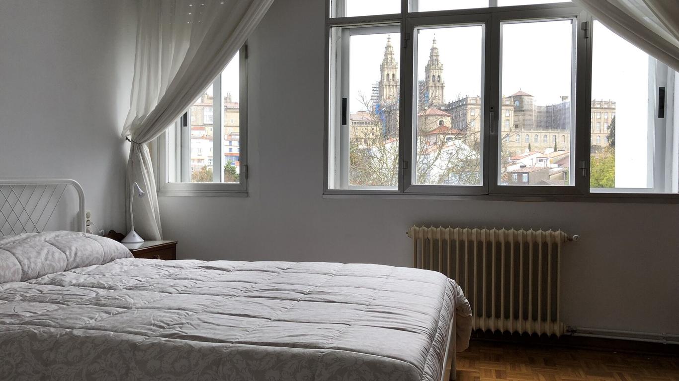 هوستال كوستا أزول