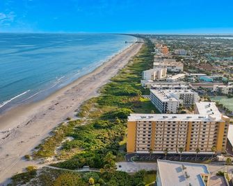 Penthouse Corner Unit Two Balconies & Stunning Ocean Views - Cape Canaveral - Beach