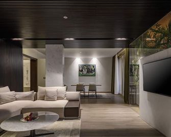 Dusit Thani LakeView Cairo - Cairo - Living room