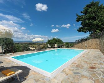 Villa Frantusina - Villamagna - Piscina