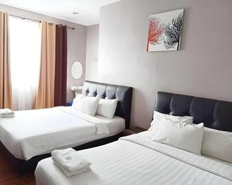 Hotel Kamelia - Kepala Batas - Bedroom