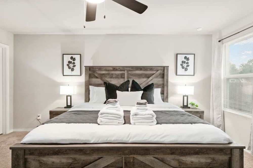 Serenity by Lackland: Family-sized home in San Antonio - سان انطونيو - غرفة نوم