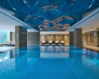 Rotta Hotel Istanbul - איסטנבול - בריכה