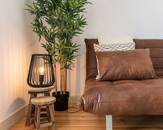 GuestReady - Dazzling stay with private terrace - لشبونة - غرفة معيشة