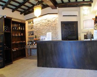 Hotel Posada San Fernando - Carmona - Front desk