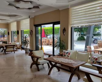 Altinersan Hotel - Didim - מסעדה