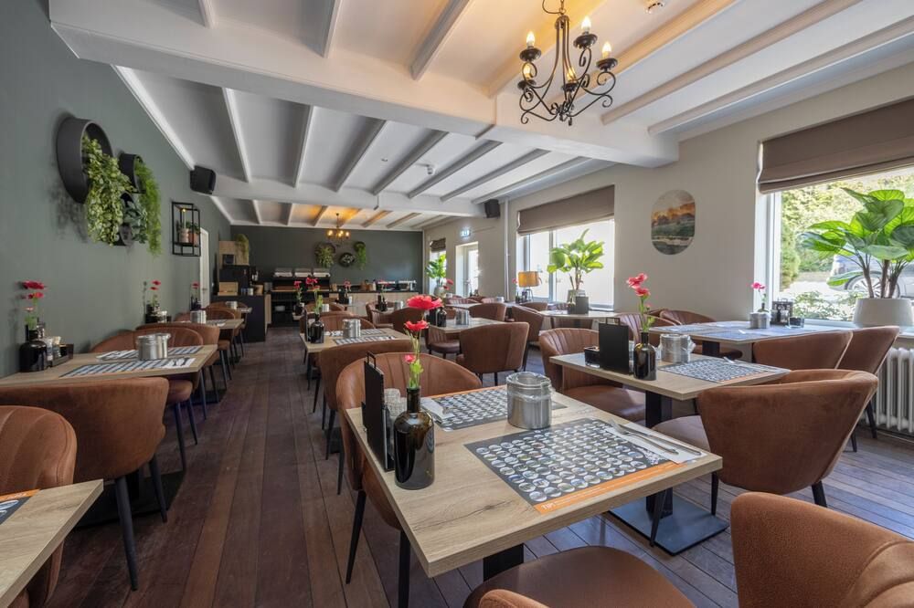 فليتشر هوتل - ريستورانت دي بيرجهويف - فالكنبرج آن دي جول - مطعم