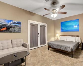 Cozy 1-bedroom house in fantastic Las Vegas with AC, WIFI near Summerlin - לאס וגאס - חדר שינה