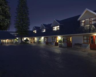 Ruslamere Hotel, Spa & Conference Centre - Durbanville - Building