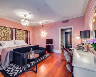 Dom Boutique Hotel - Saint Petersburg - Bedroom