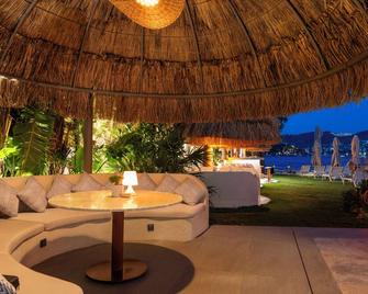 Arts Hotel Bodrum Yalikavak - יאליקבאק - פטיו