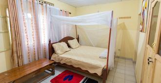 Golf Eden Guest House - Kigali - Bedroom