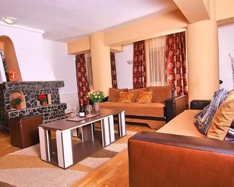 Residenza di Carbasinni - Bucharest - Living room