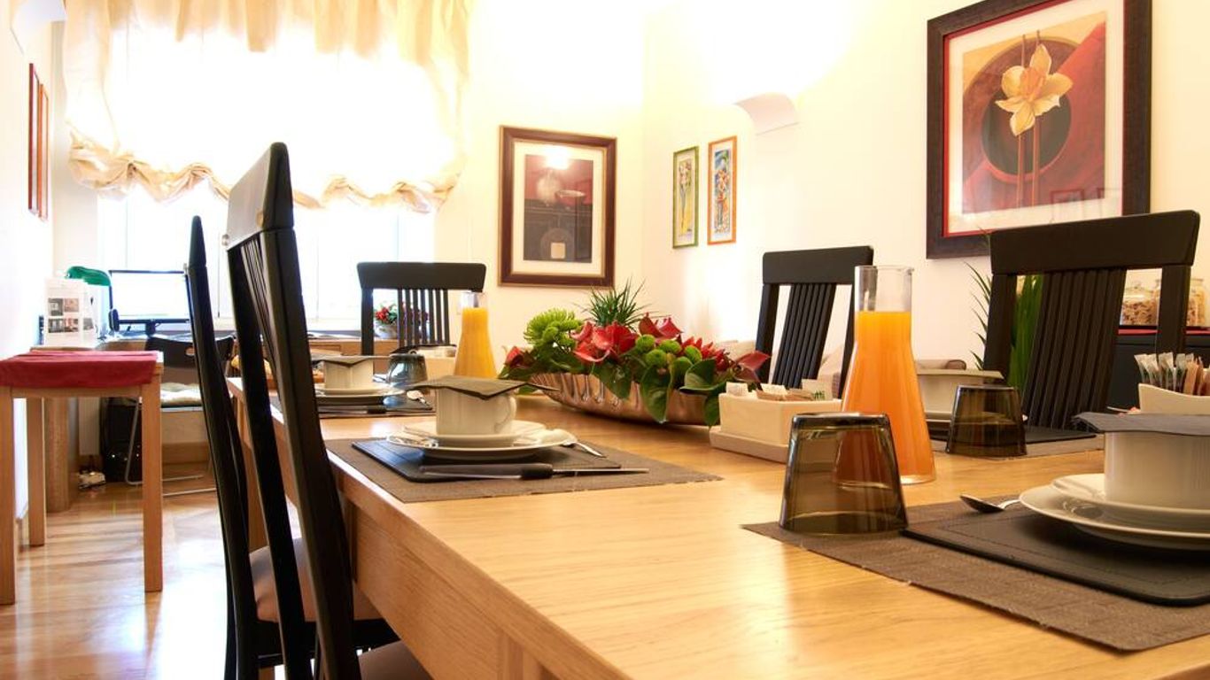 Domus Cavour Guest house