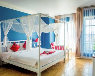 فرانجيباني رويال بالاس هوتل - فنوم بينه - غرفة نوم