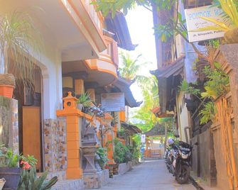Harmony Guest House - Manggis - Outdoor view