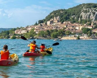 ZEcamping 3 à 300 mètres du célèbre Lac de Sainte Croix - Bauduen