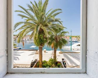 Lasta 10 Losinj Town Studio Apartment - Mali Lošinj - Balcón