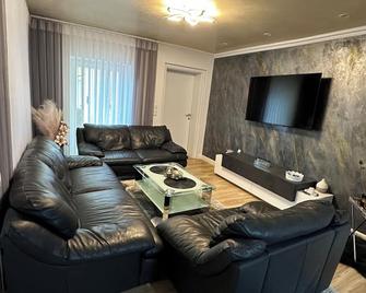 Senad Mahmudi - Oberndorf bei Schwanenstadt - Living room