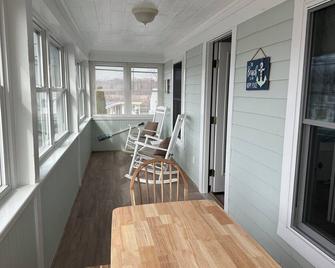 Moontide Motel, Apartments, and Cabins - Old Orchard Beach