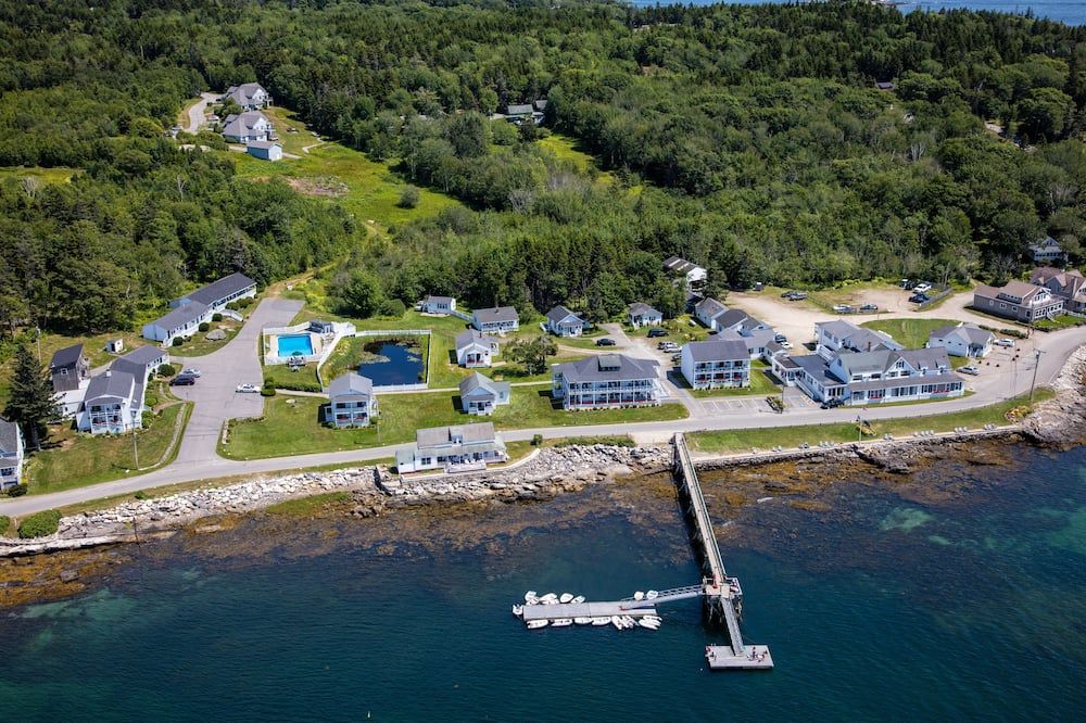 Bluebird Ocean Point Inn - East Boothbay - Extérieur