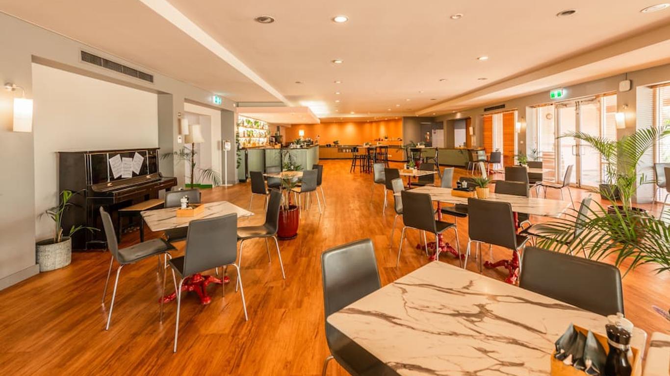 The Continental Hotel