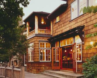 Amazing Ross Estate available for Summer Rental - San Anselmo - Building
