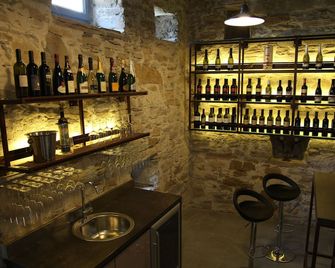 Boutique Hotel Dvor - Kozana - Bar