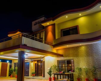 Arabian Lodges - Bahāwalpur - Edificio
