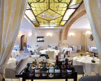 Chateau Saint Marcel - Boe - Restaurante