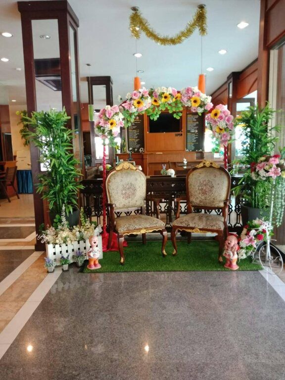 ريفر جراند هوتل هات ياي