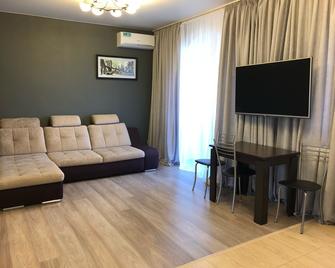 Zolotoy Klyuchik Aparthotel - Vladivostok - Sala de estar