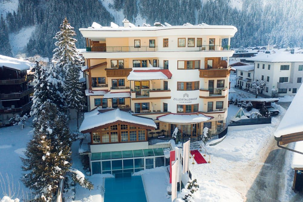 تسيلرتالرهوف - ألباين هايداواي - مايرهوفين - مبنى