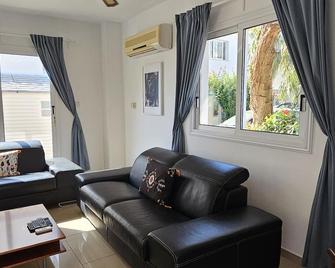 08 Per - Villa Anemone - Pernera - Living room
