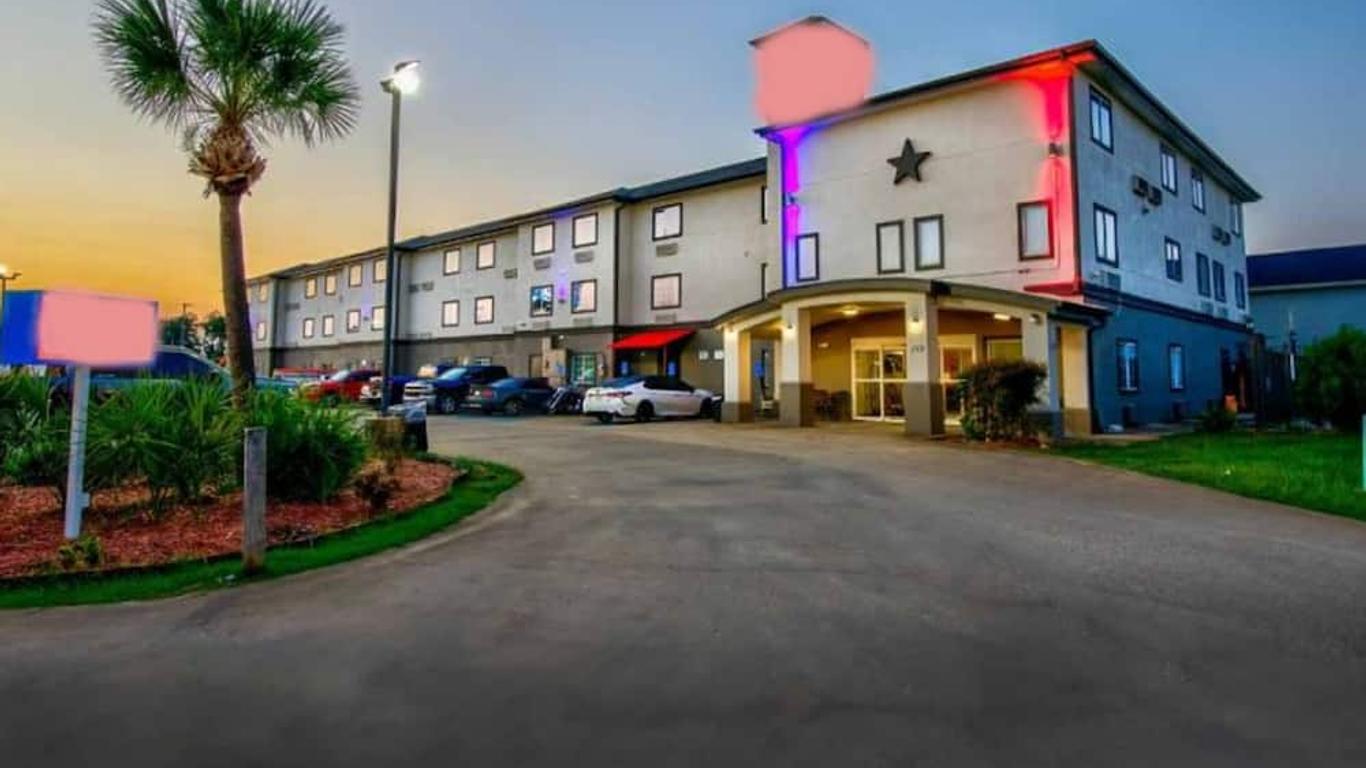 OYO Townhouse Sulphur,la Extended Stay